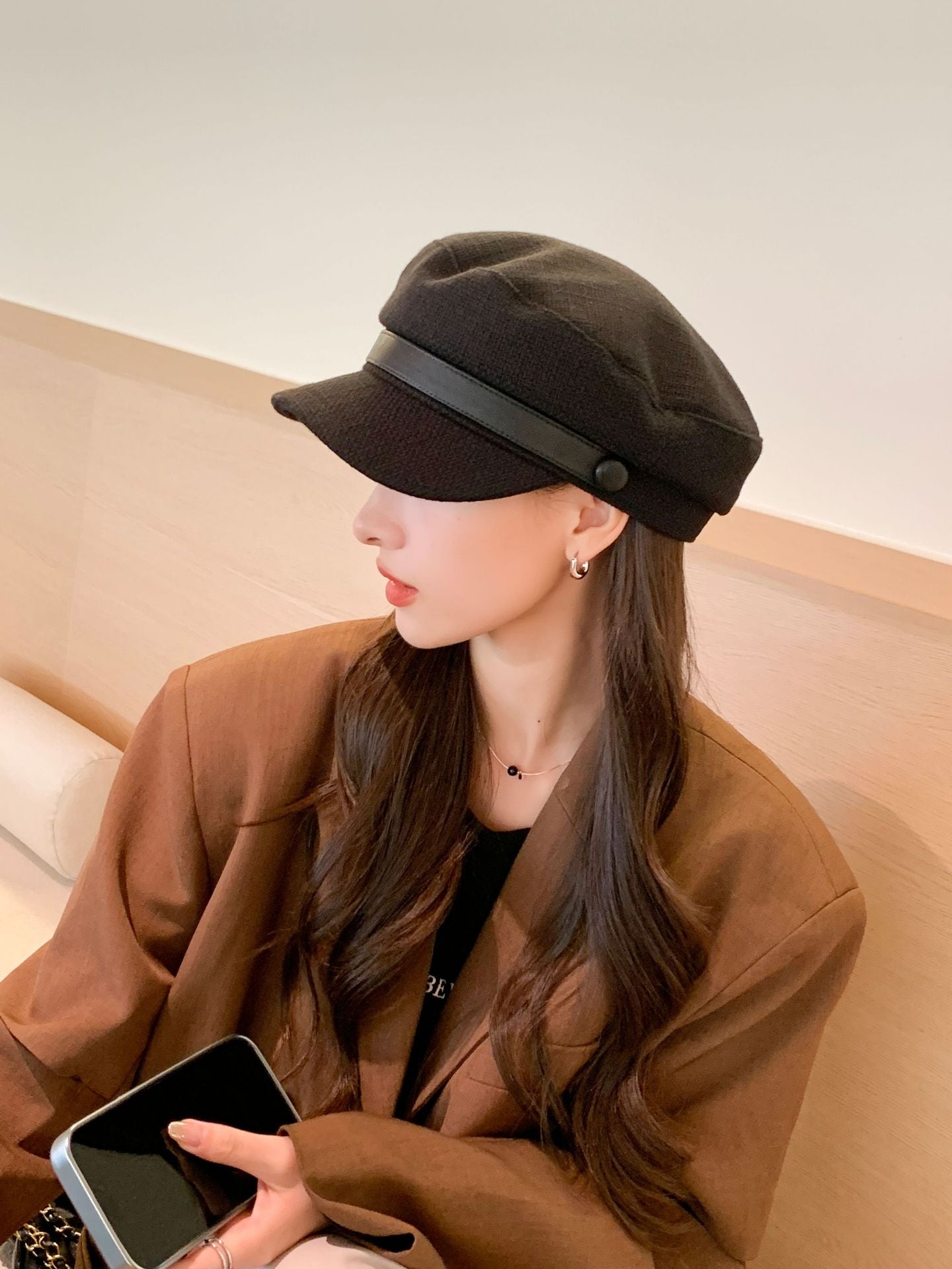 Women's Short Leather Brim Advance Outdoor Travel Small Hats & Caps