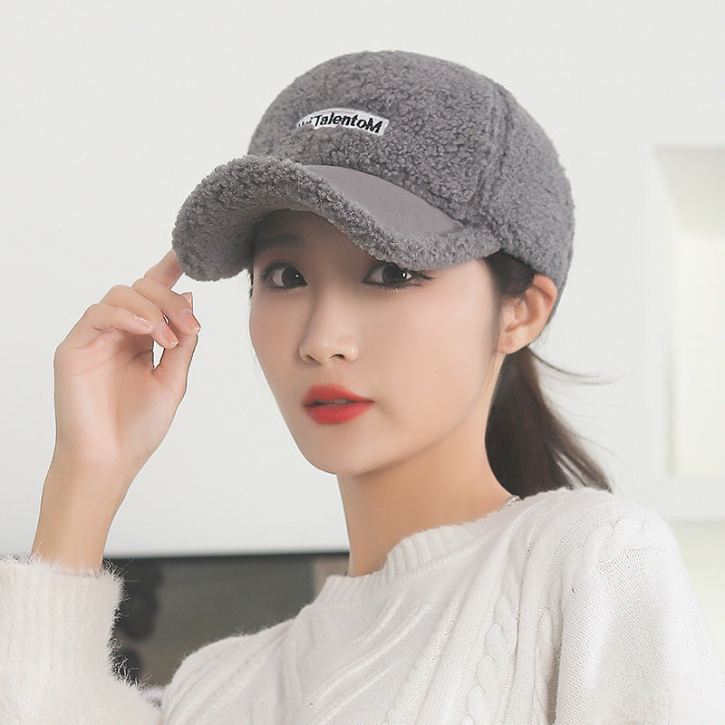 Women's Fashion Embroidered Warm Lamb Fur Peaked Hats & Caps