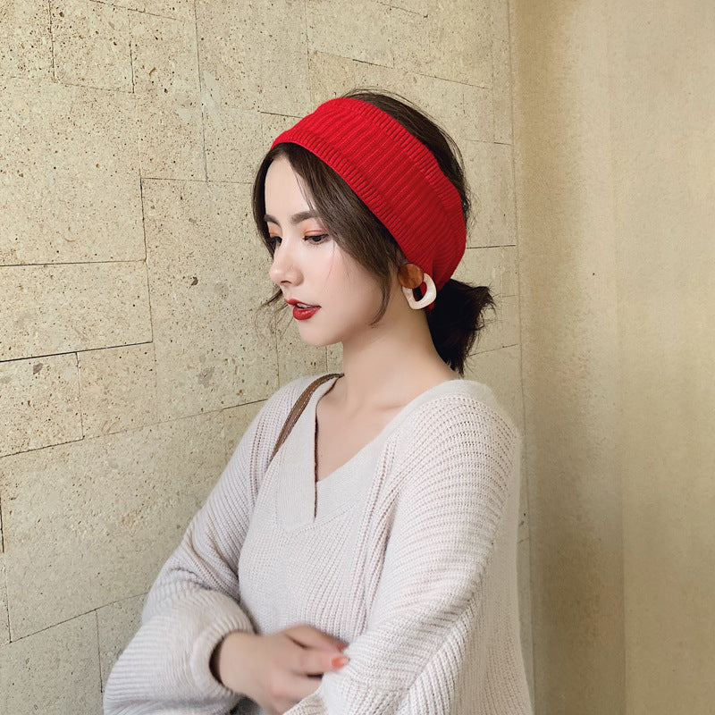 Women's Thin Knitted Closed Toe Pullover Wooden Ear Neck Scarfs