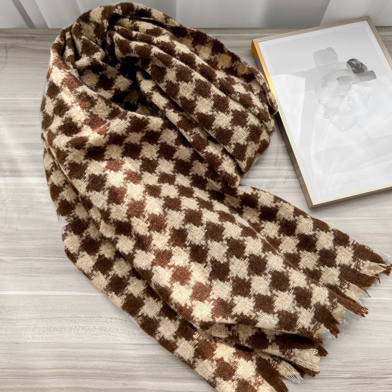 Women's Fashionable Diamond Korean Sweet Plaid Thickened Scarfs