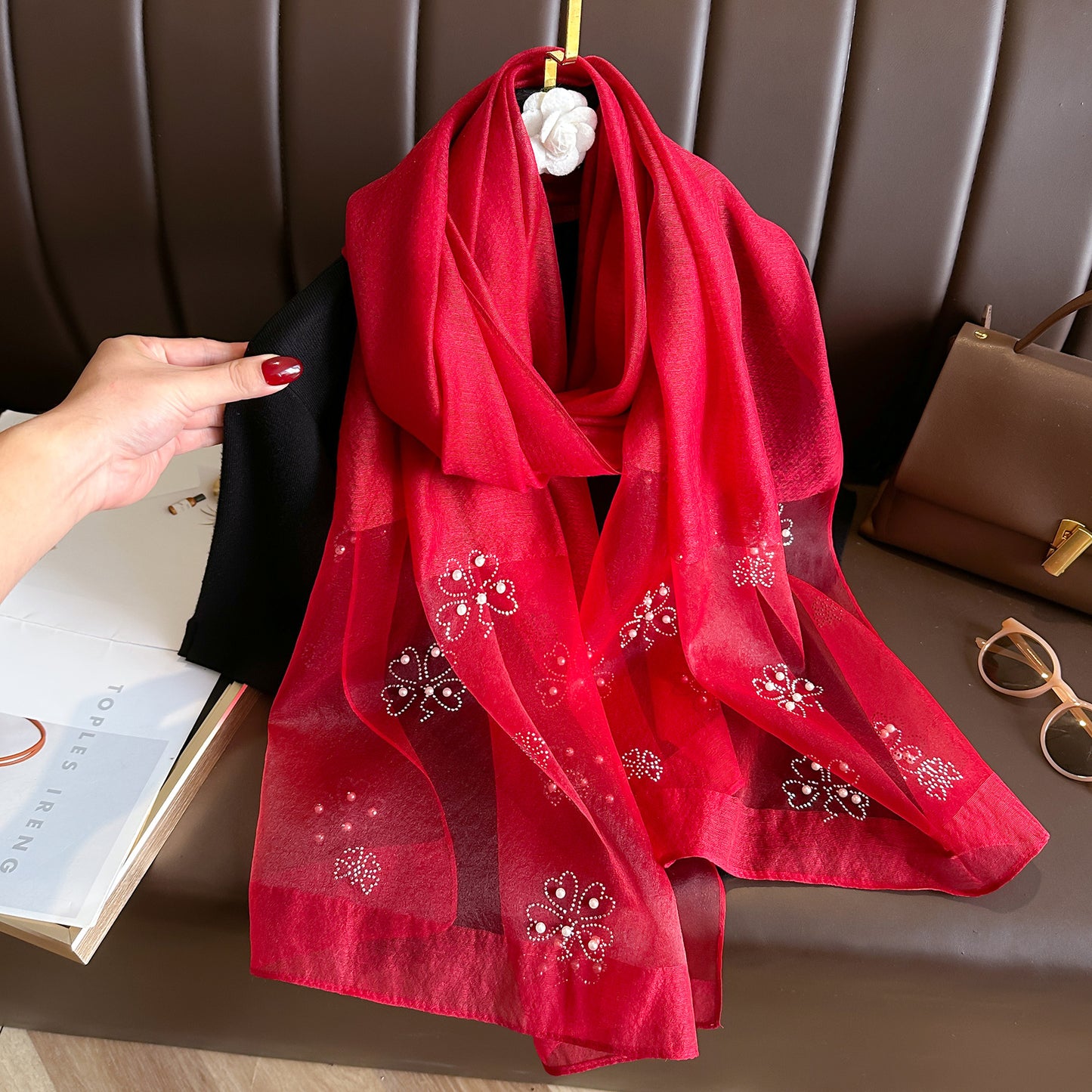 Women's Color Emulation Silk Hot Rhinestone Big Scarfs