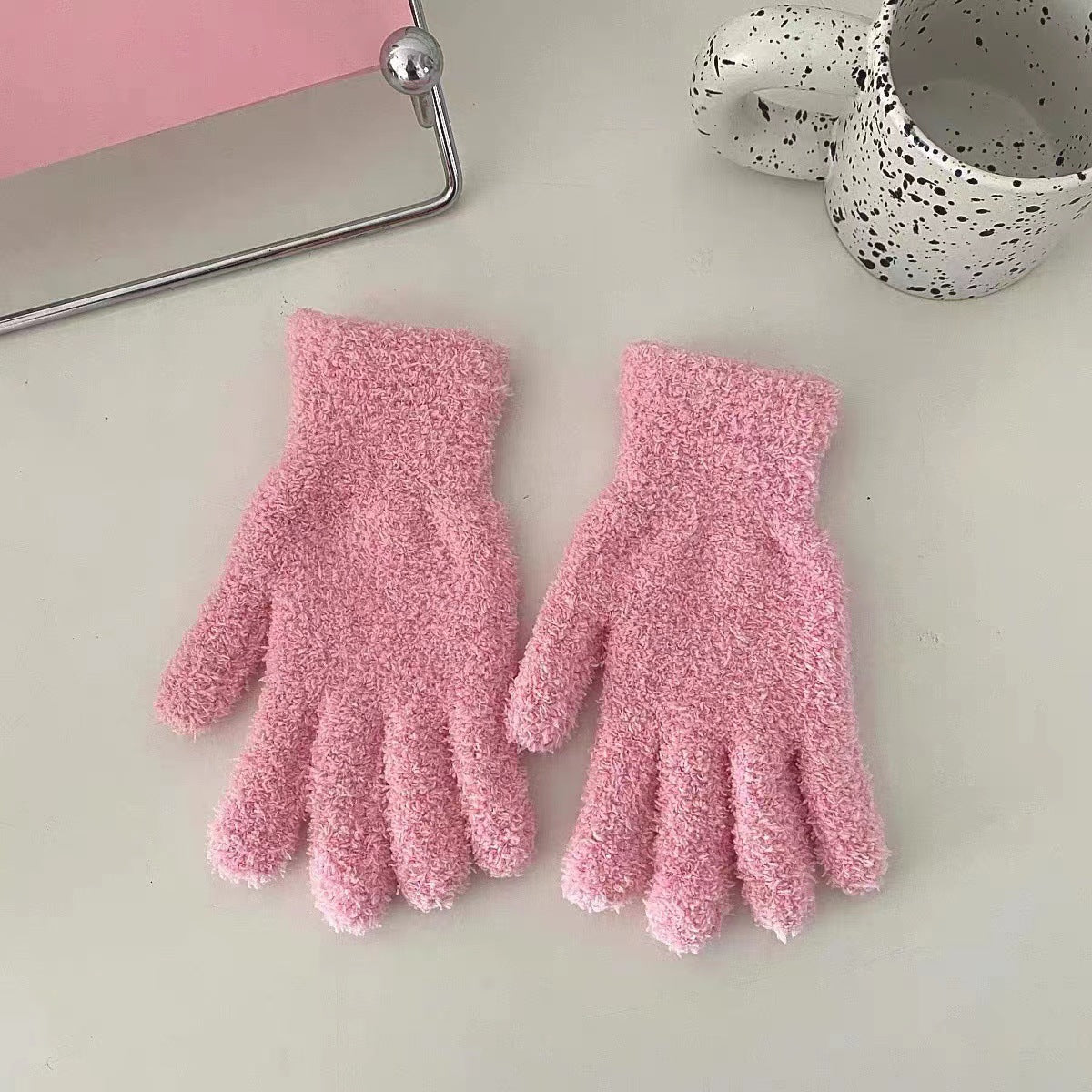 Cute Little Beaver Plush Coral Fleece Gloves