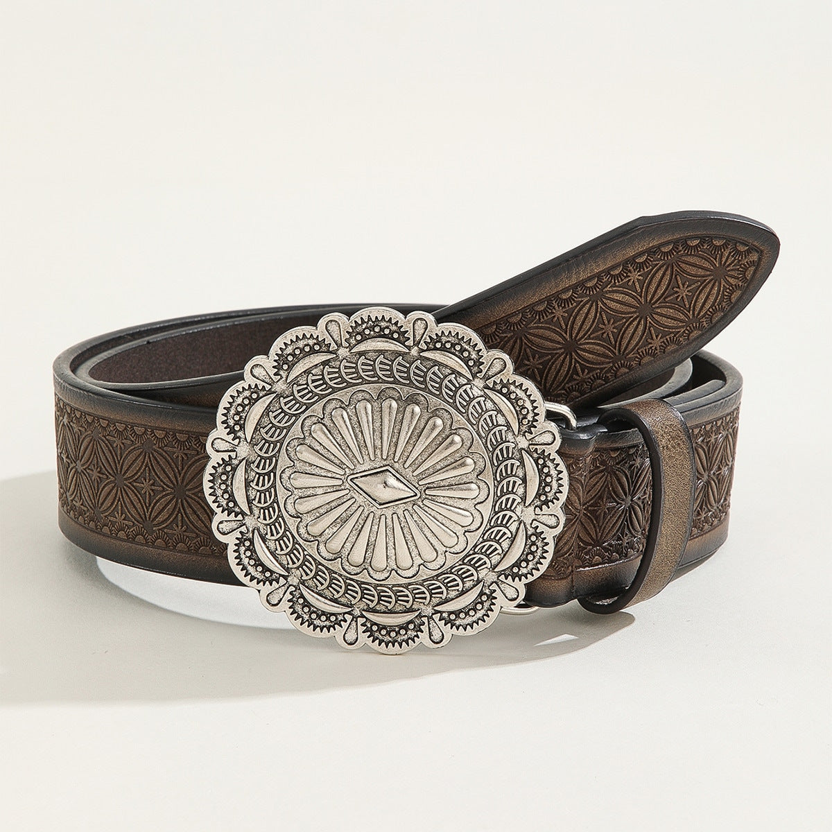 Splendid Trendy Large Round Flower Button Belts