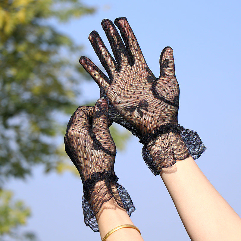 Women's Retro Sexy Black White Hollow Out Gloves