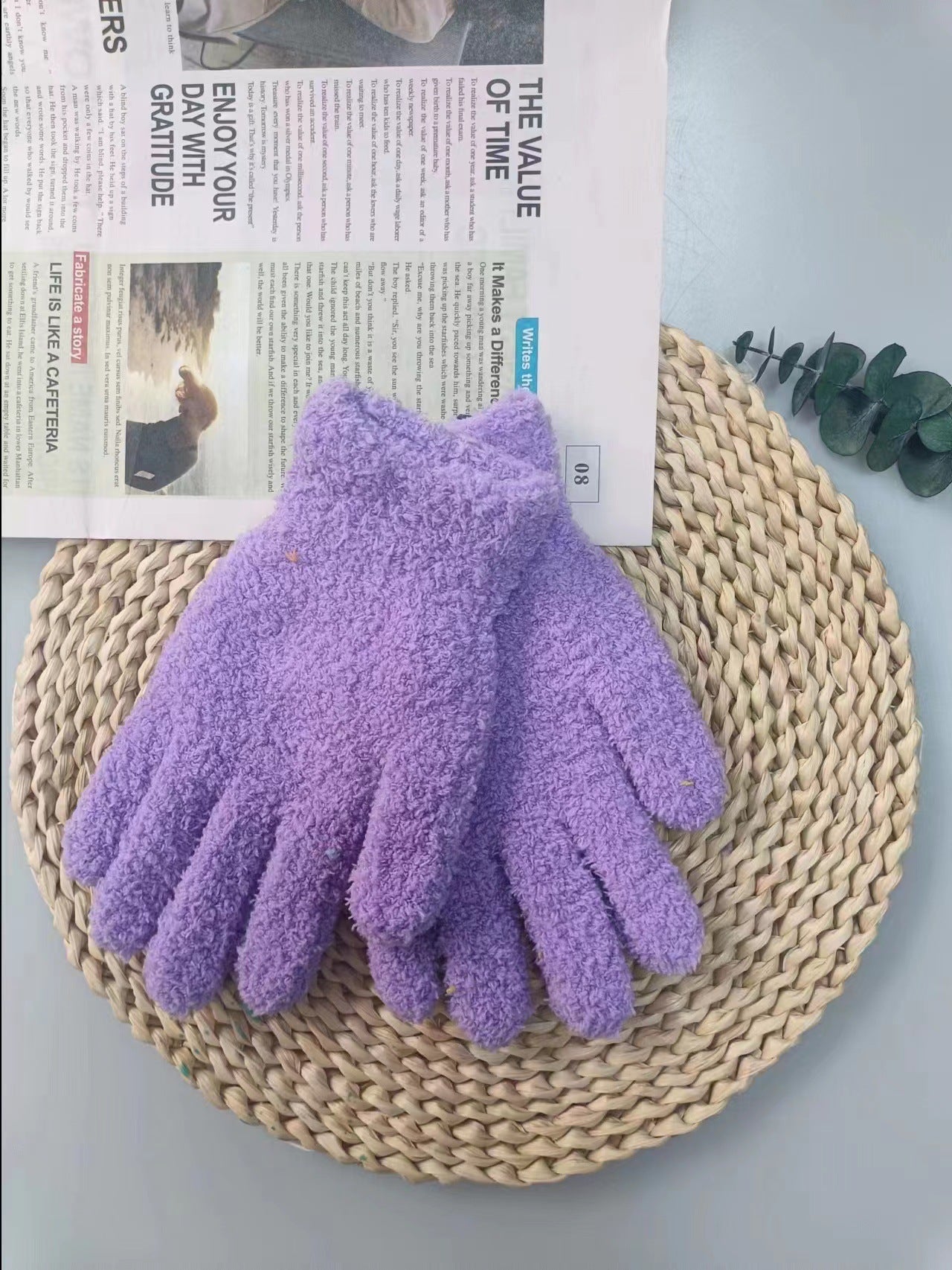 Cute Little Beaver Plush Coral Fleece Gloves