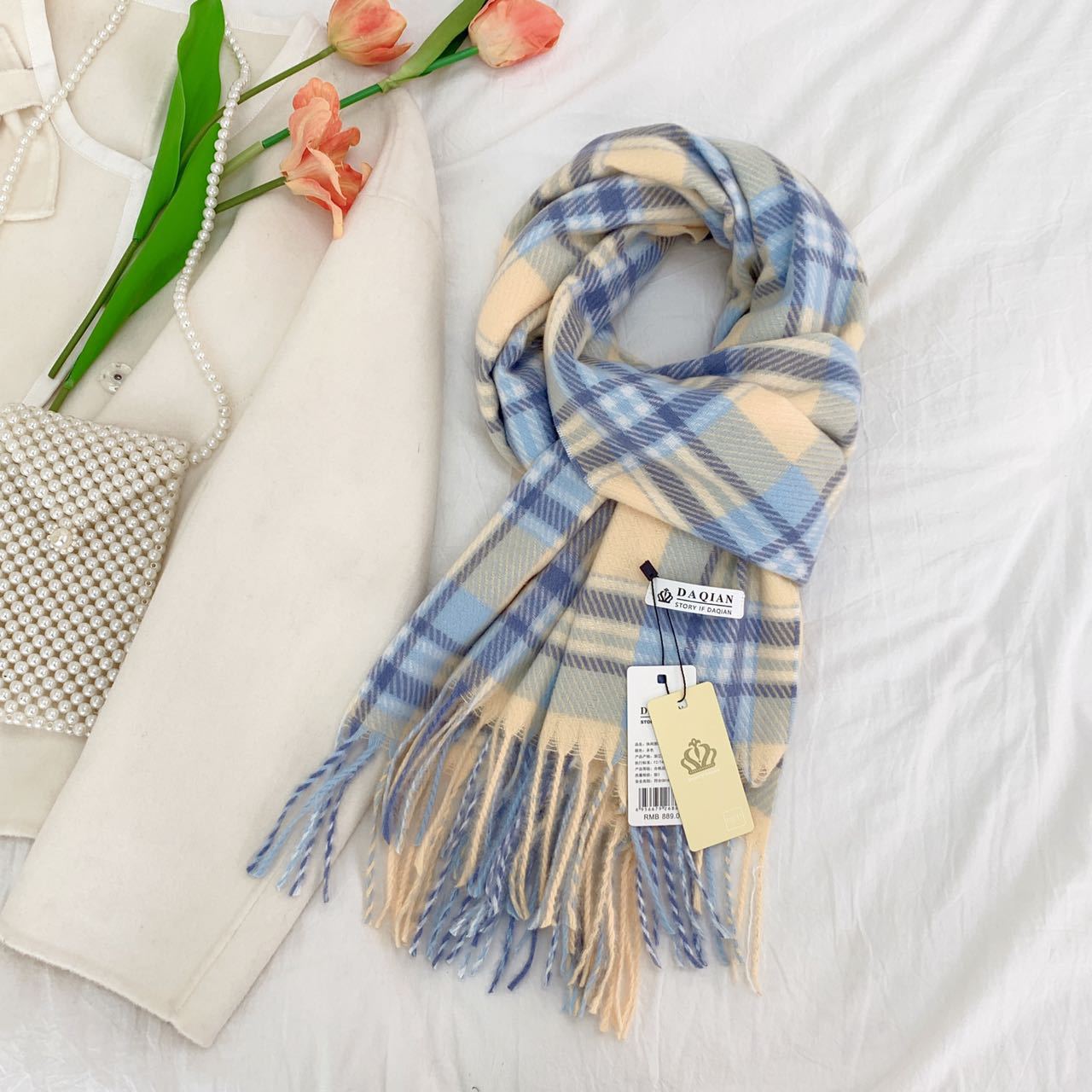 Women's High-grade Check Warm Korean Style Plaid Scarfs