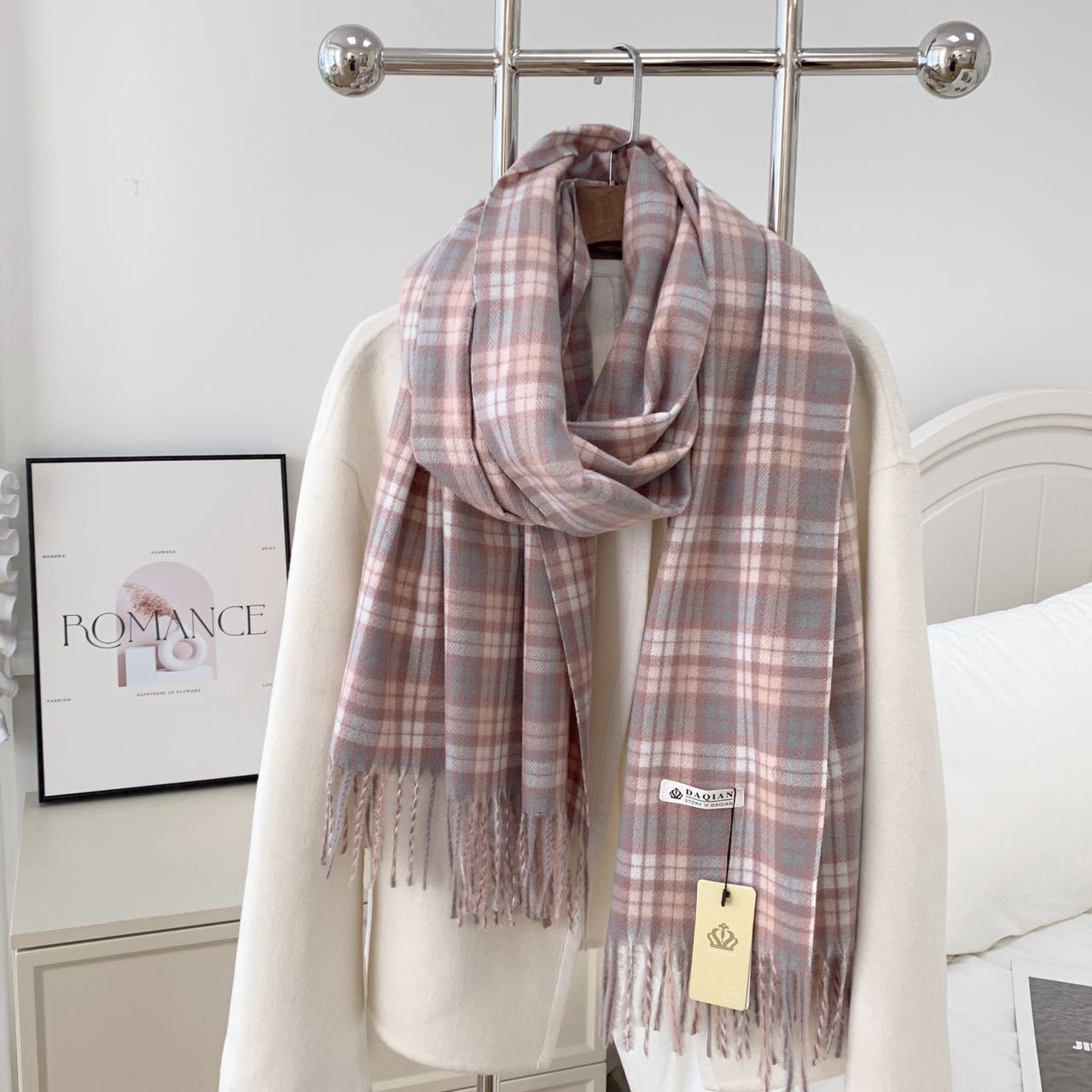 Women's High-grade Check Warm Korean Style Plaid Scarfs