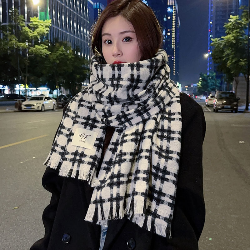 Women's High-grade Plaid Shawl Autumn Versatile Fashion Scarfs