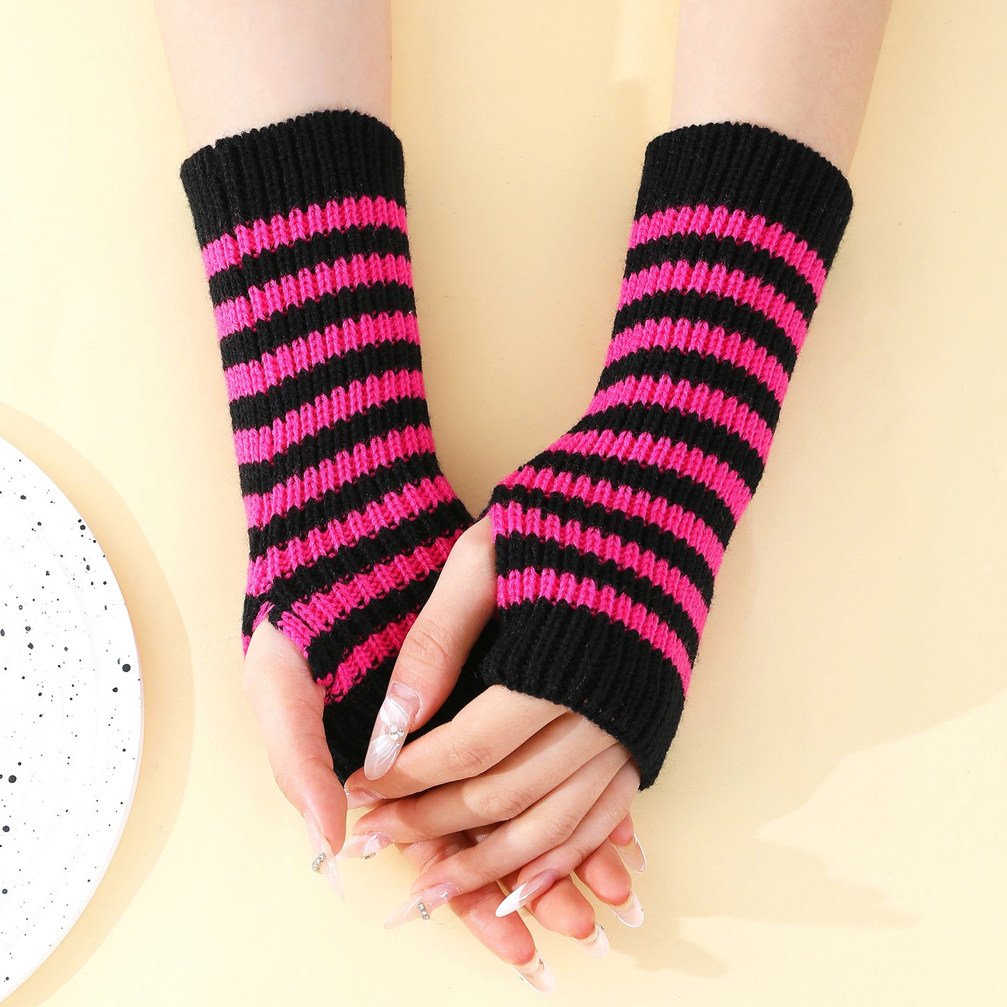 Women's Stitching Blype Knitted Wool Oversleeve Fashion Fingerless Gloves