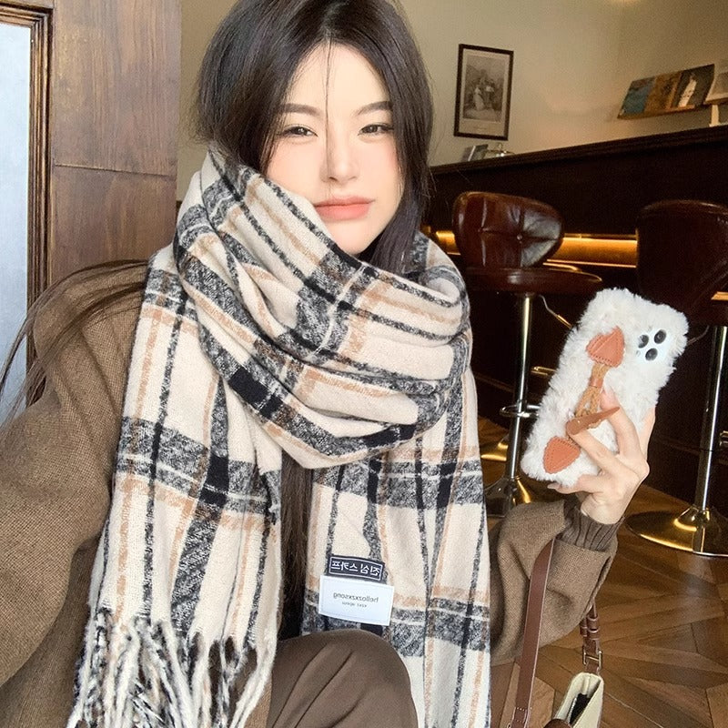 Women's White Plaid High-grade Shawl Tassel Thickened Scarfs