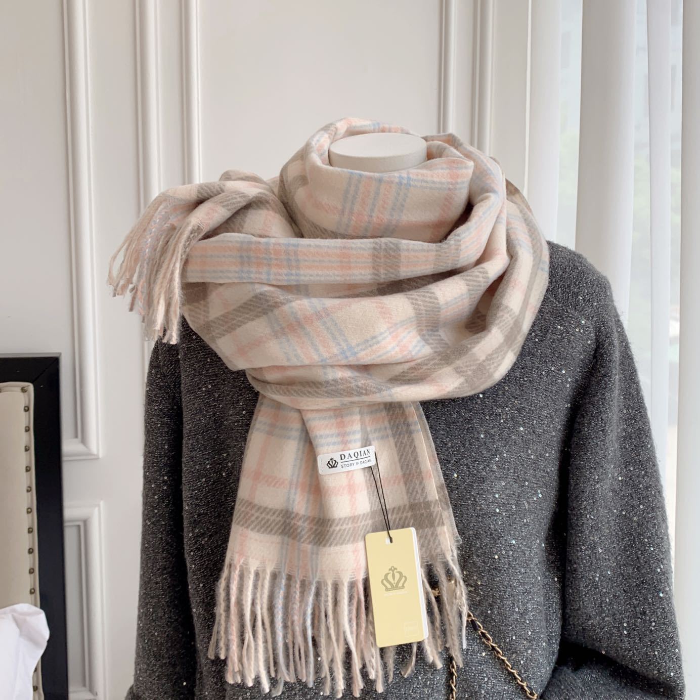 Women's High-grade Check Warm Korean Style Plaid Scarfs