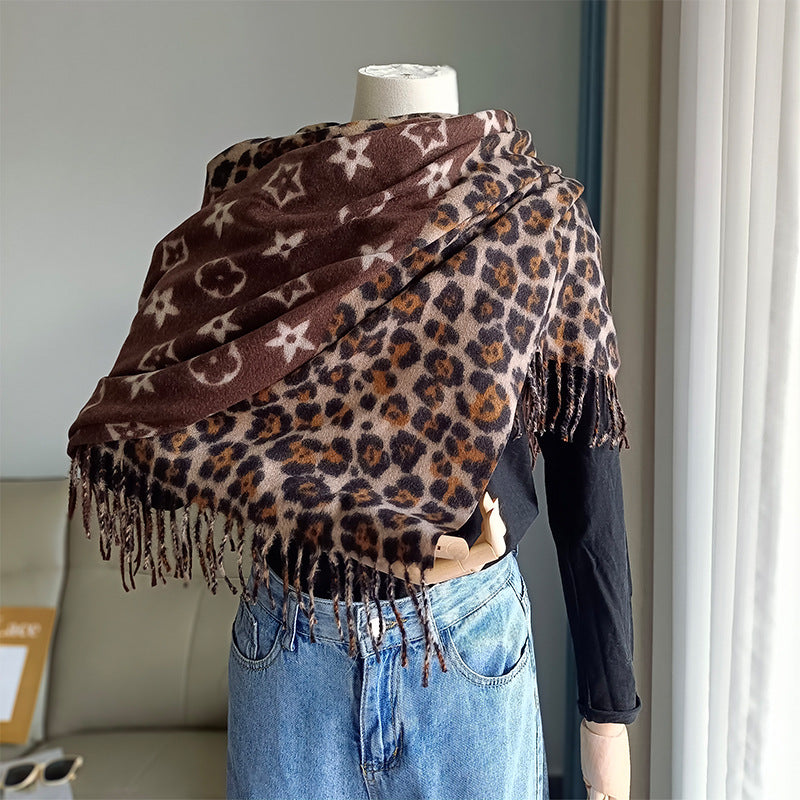 Women's Leopard Print Thickened Cashmere Tassel Shawl Scarfs