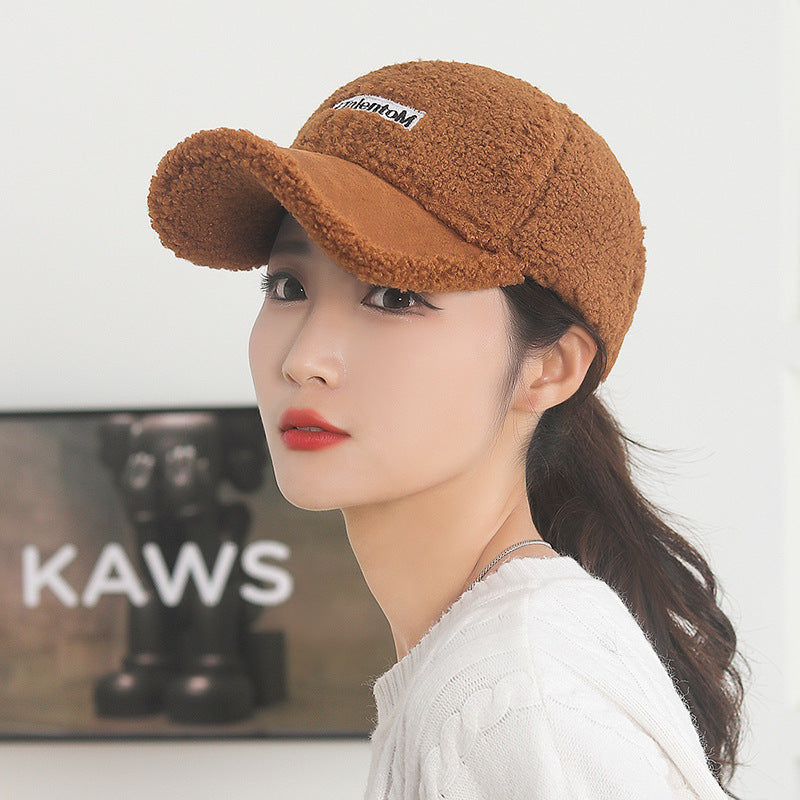 Women's Fashion Embroidered Warm Lamb Fur Peaked Hats & Caps