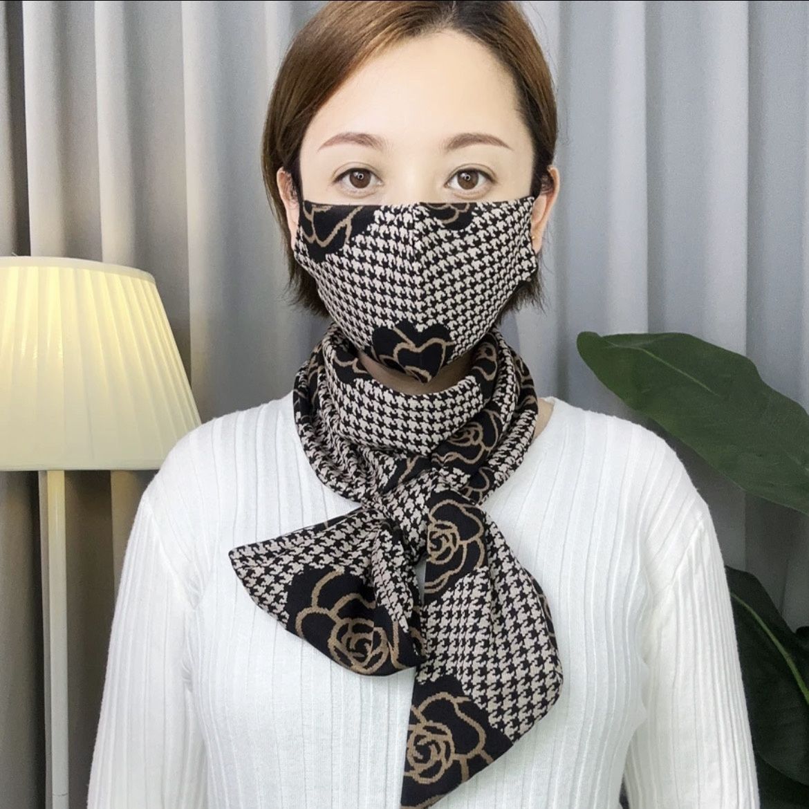 Women's Socket Small Fashion Korean Pearl Cotton Scarfs