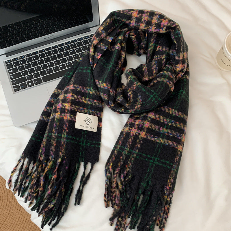 Women's Dopamine Wear Plaid Tassel Soft Glutinous Scarfs