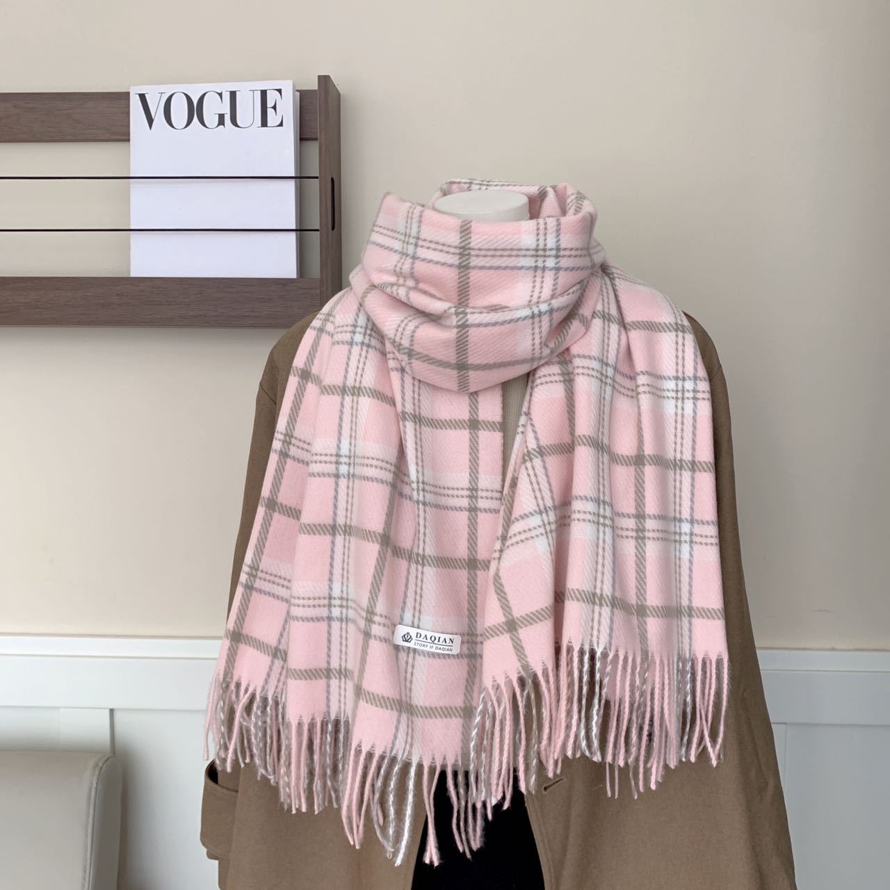 Women's High-grade Check Warm Korean Style Plaid Scarfs