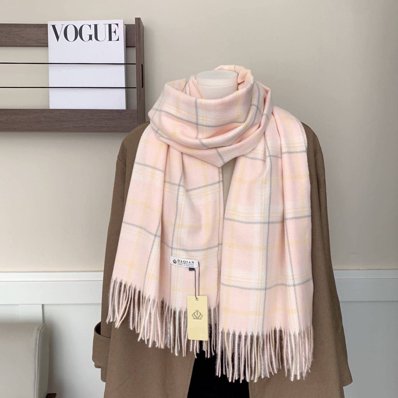 Women's High-grade Check Warm Korean Style Plaid Scarfs