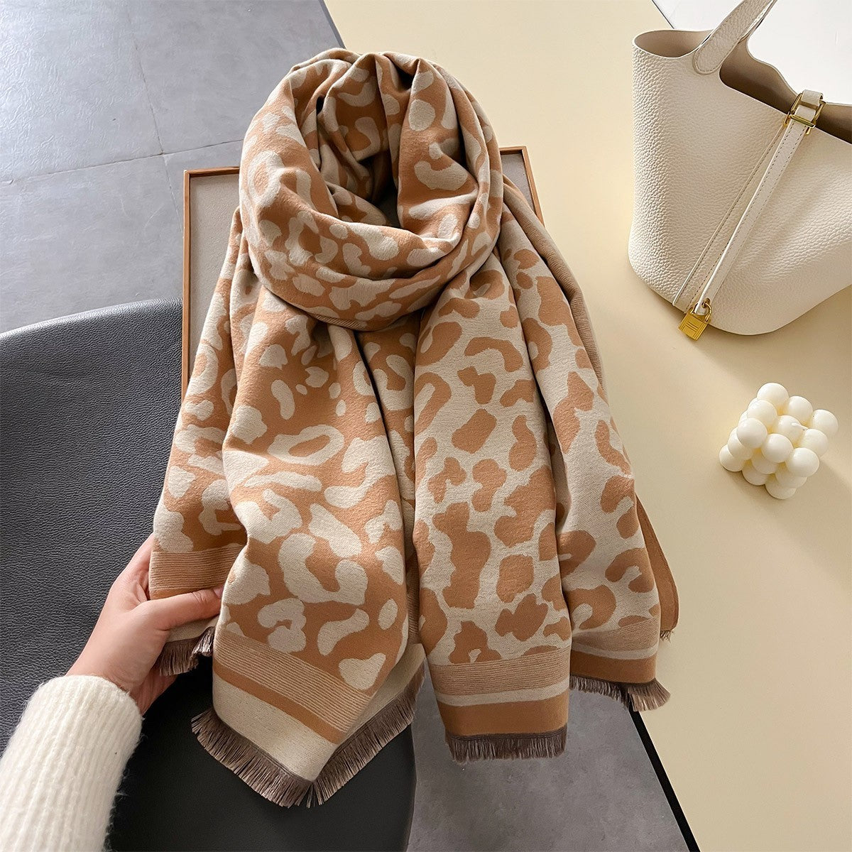 Women's Classic Fashion Simple Elegant Warm Talma Scarfs