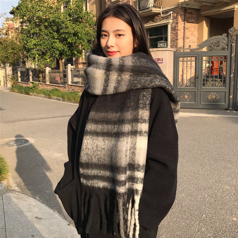 Women's Plaid Winter High-grade Thermal Knitting Shawl Scarfs