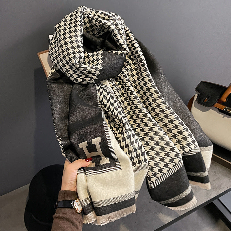 Women's Artificial Cashmere Grid Tower Pattern Warm Scarfs