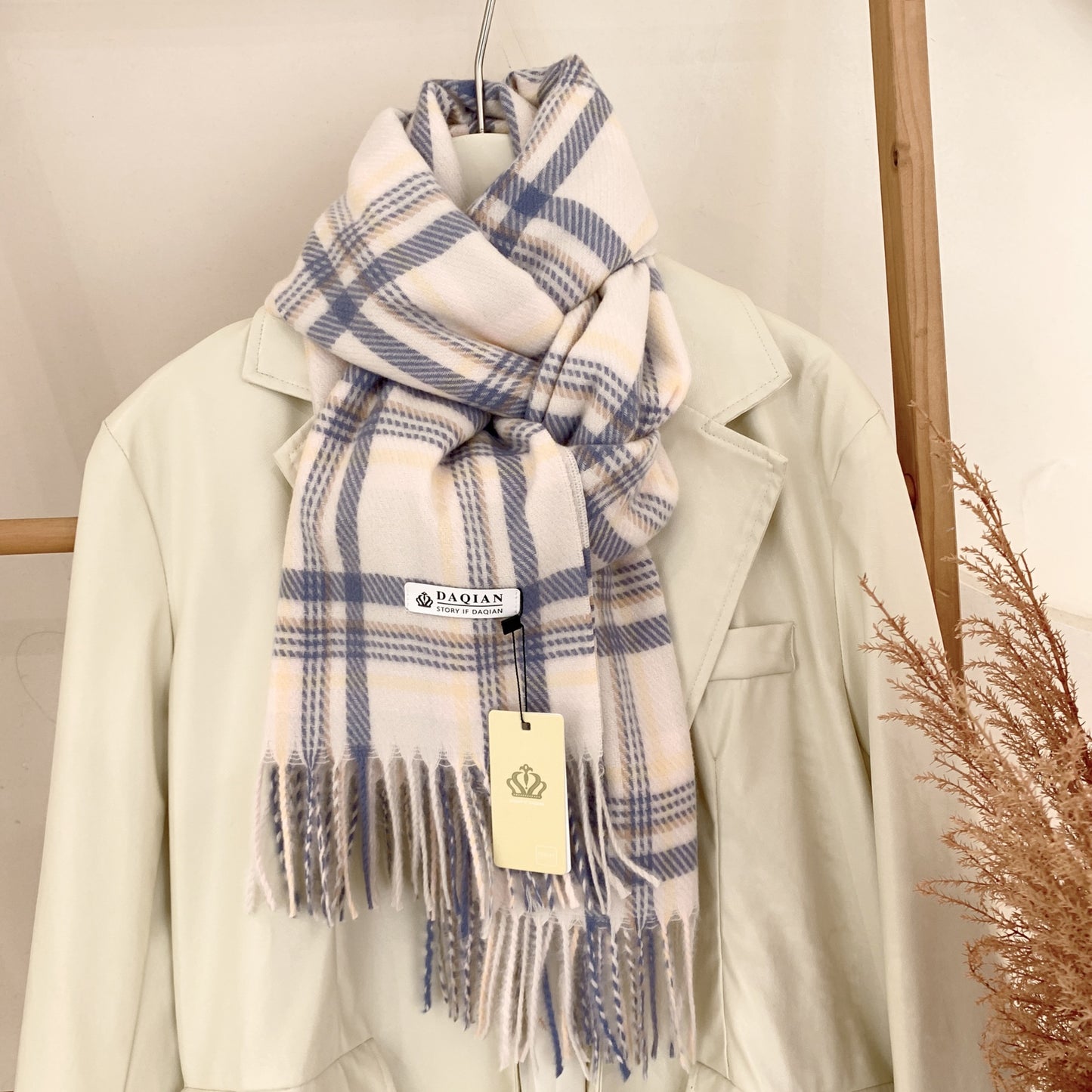 Women's High-grade Check Warm Korean Style Plaid Scarfs