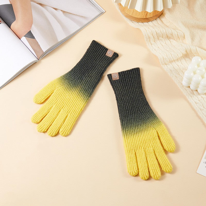 Women's Fleece-lined Thermal Knitting Touch Screen Gradient Color Korean Gloves