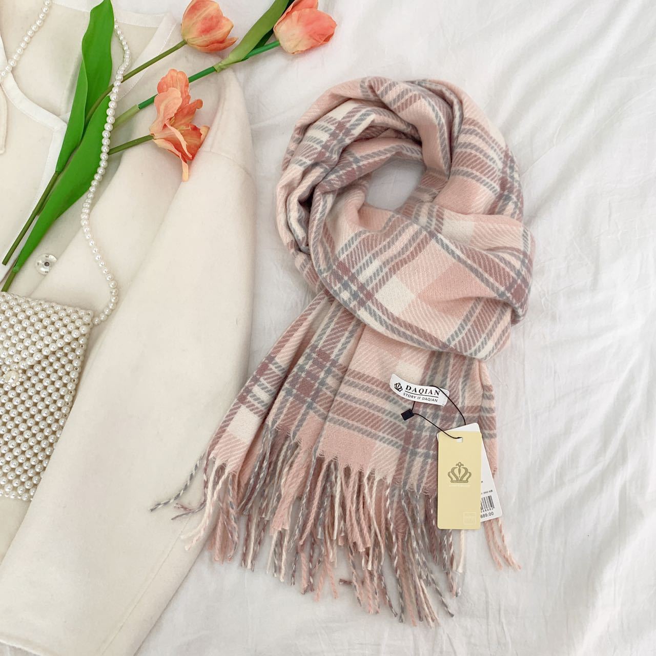 Women's High-grade Check Warm Korean Style Plaid Scarfs