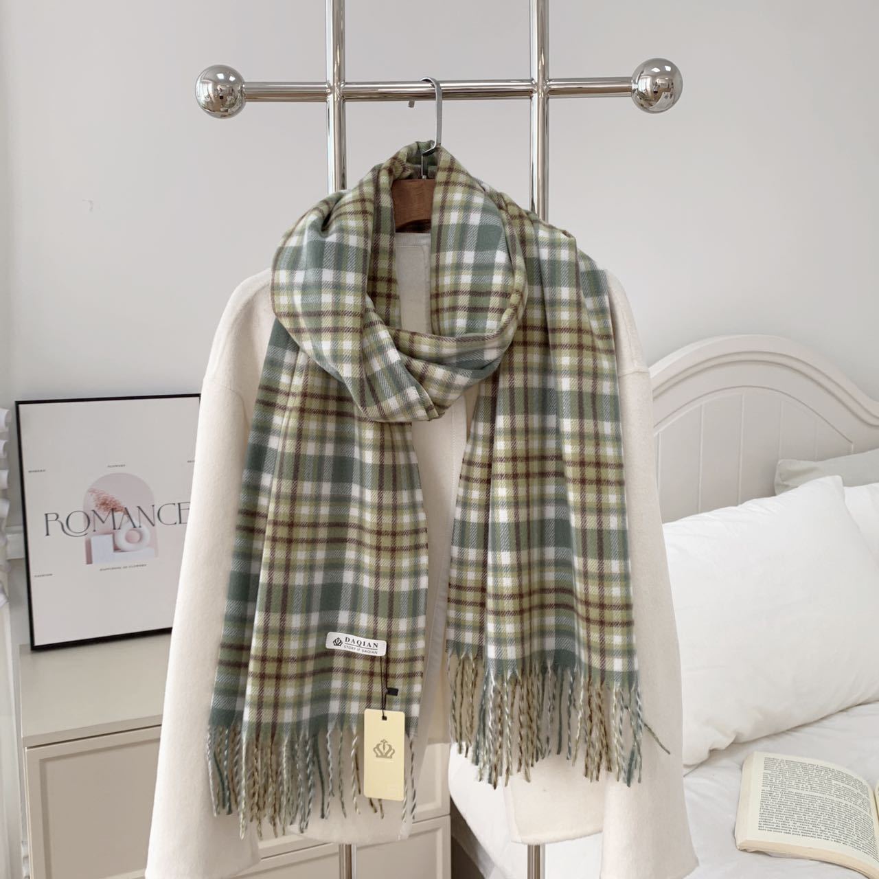 Women's High-grade Check Warm Korean Style Plaid Scarfs