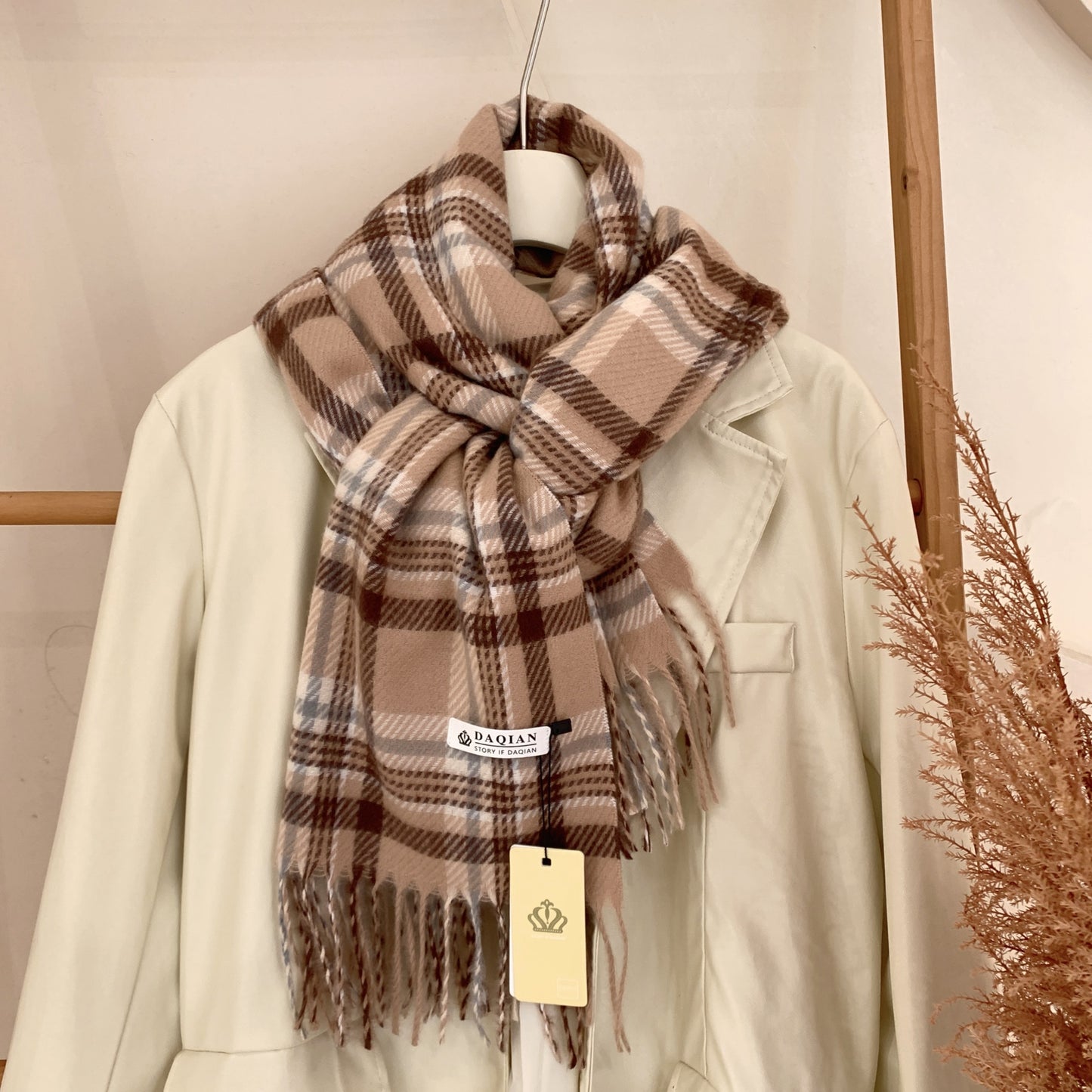 Women's High-grade Check Warm Korean Style Plaid Scarfs