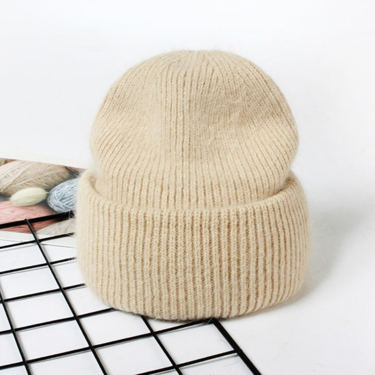 Women's Lined Padded Warm Keeping Woolen Korean Fashion Daily Hats & Caps