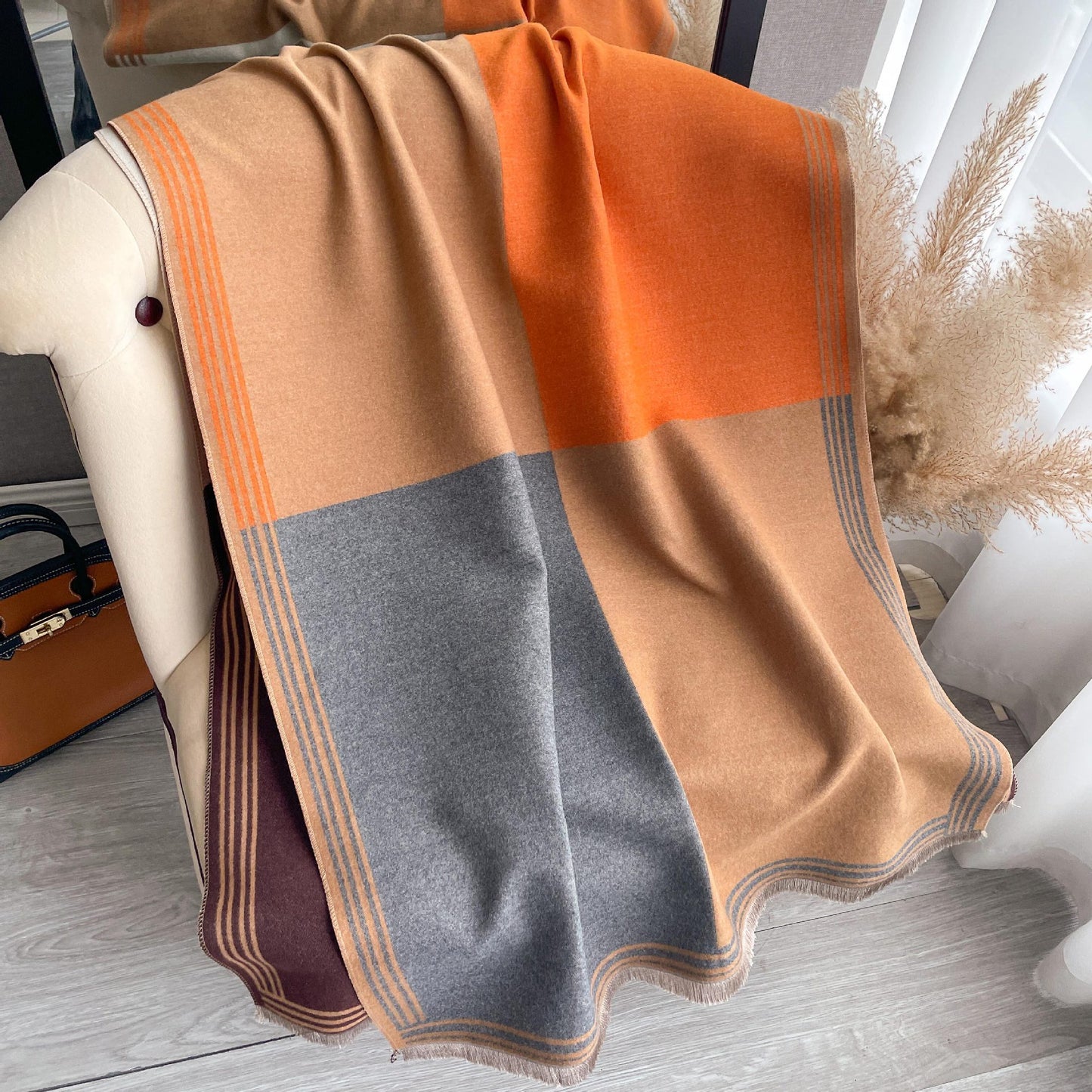 Women's Style Color Matching Fashion Artificial Cashmere Air Scarfs