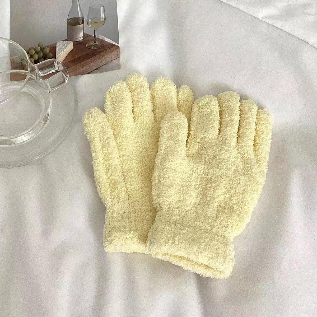 Cute Little Beaver Plush Coral Fleece Gloves