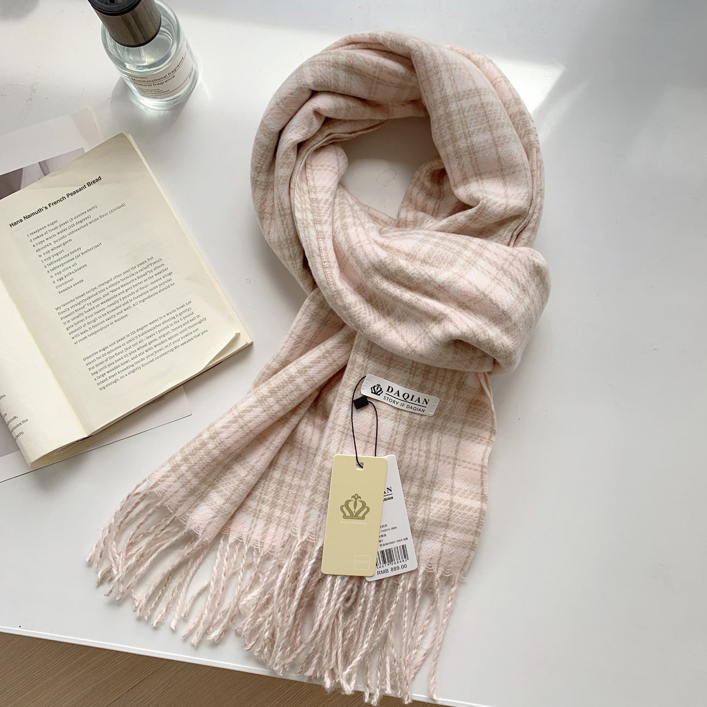 Women's High-grade Check Warm Korean Style Plaid Scarfs