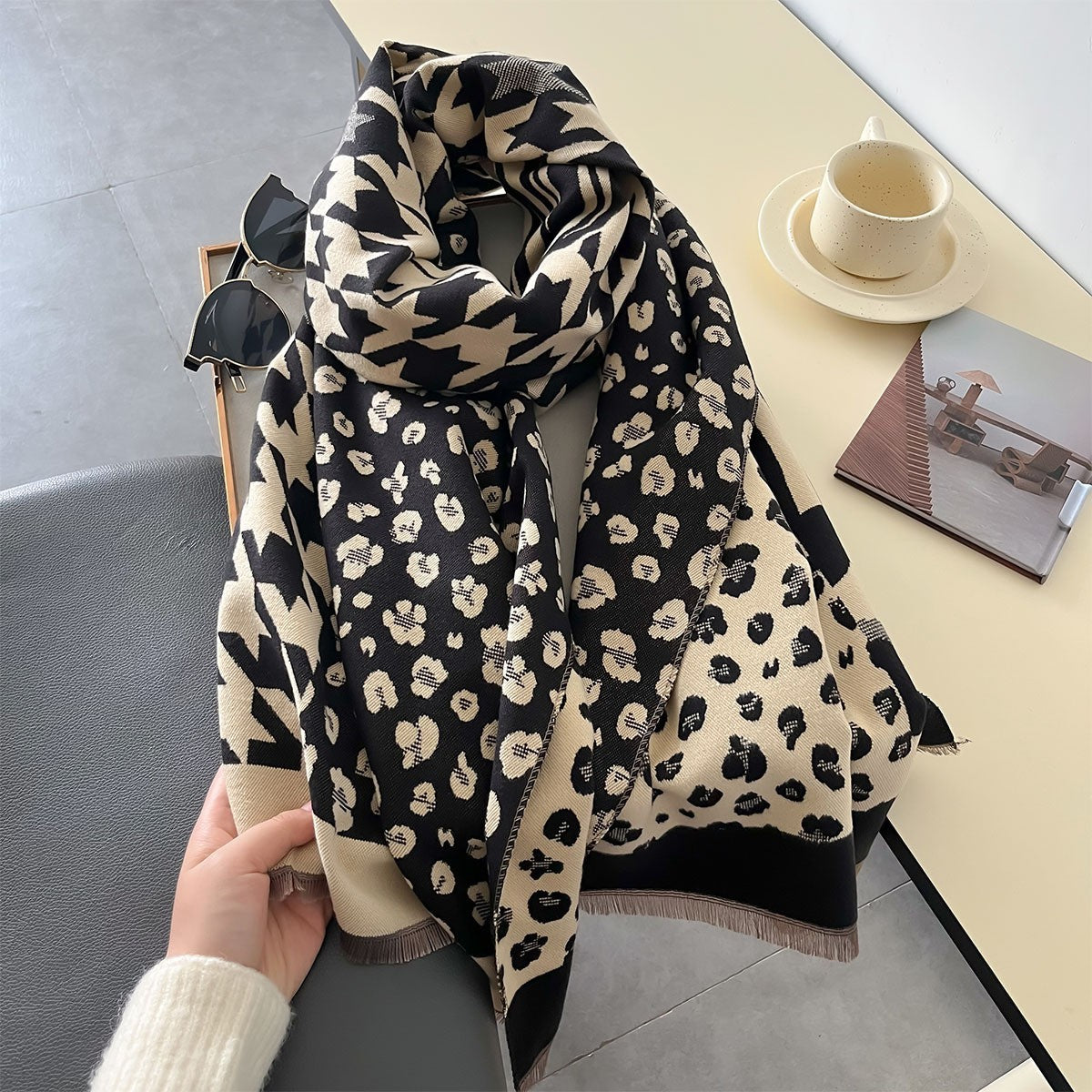 Women's Winter Temperament Wild Double-sided High Sense Scarfs