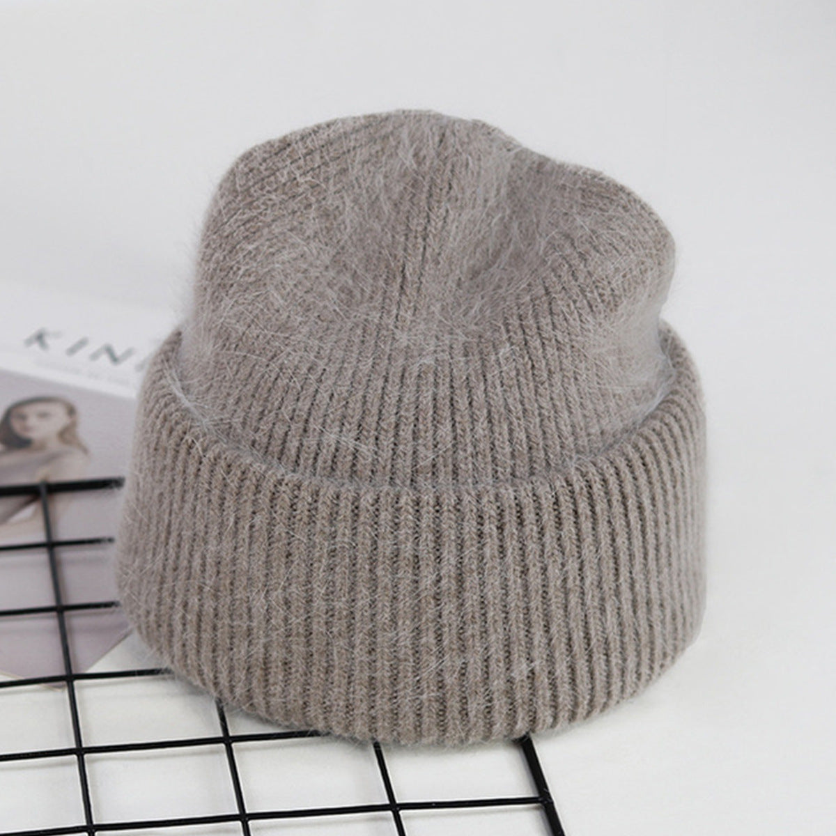 Women's Lined Padded Warm Keeping Woolen Korean Fashion Daily Hats & Caps