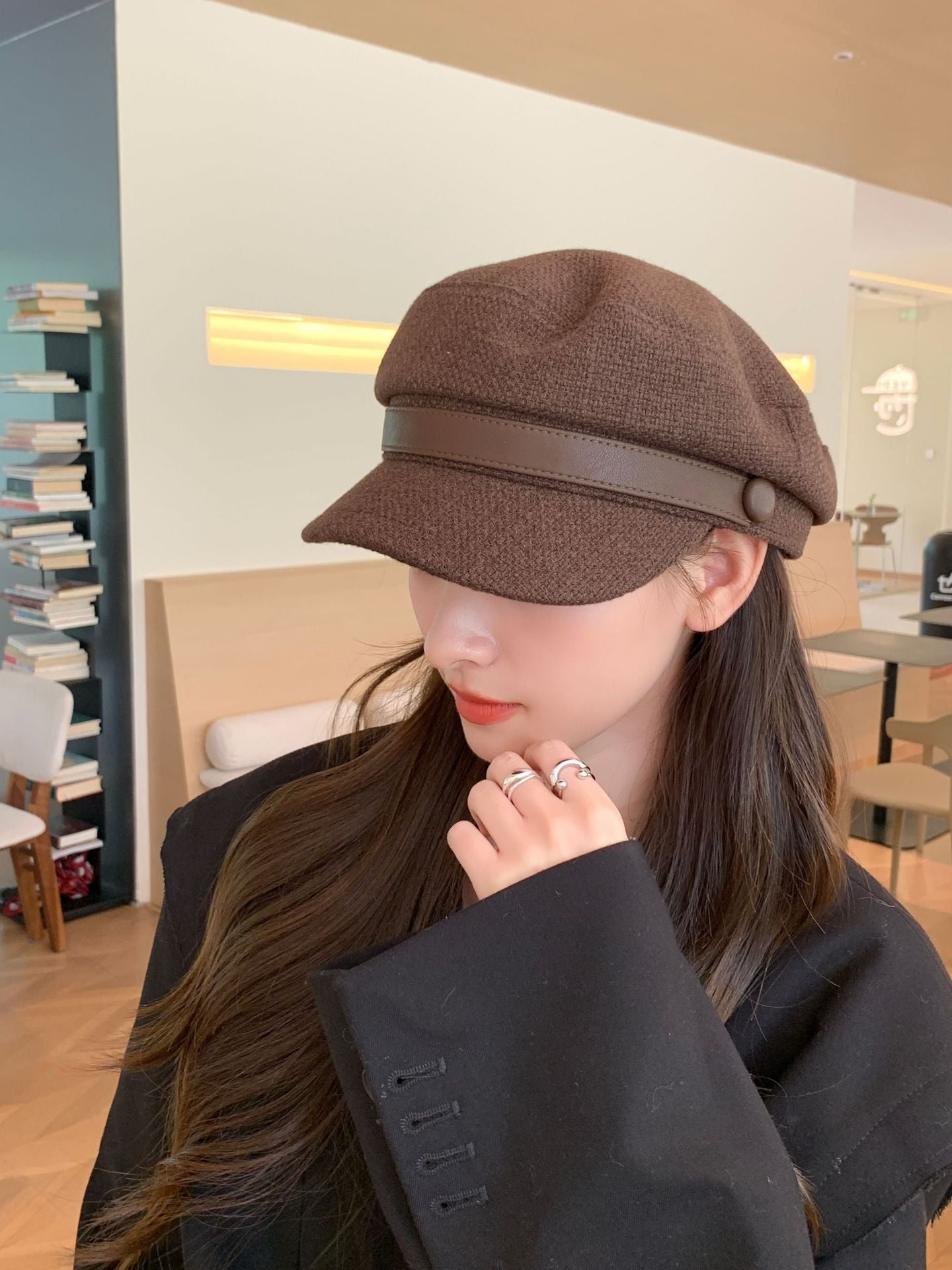 Women's Short Leather Brim Advance Outdoor Travel Small Hats & Caps