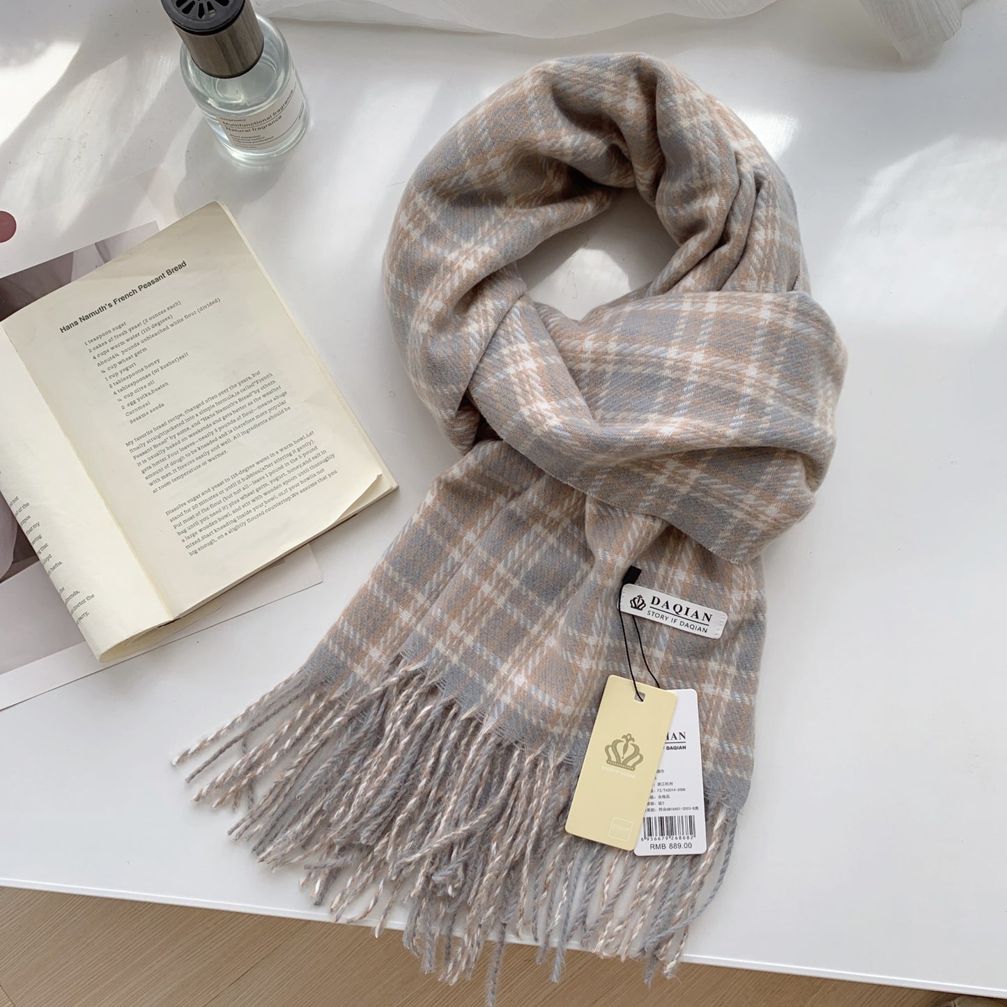 Women's High-grade Check Warm Korean Style Plaid Scarfs