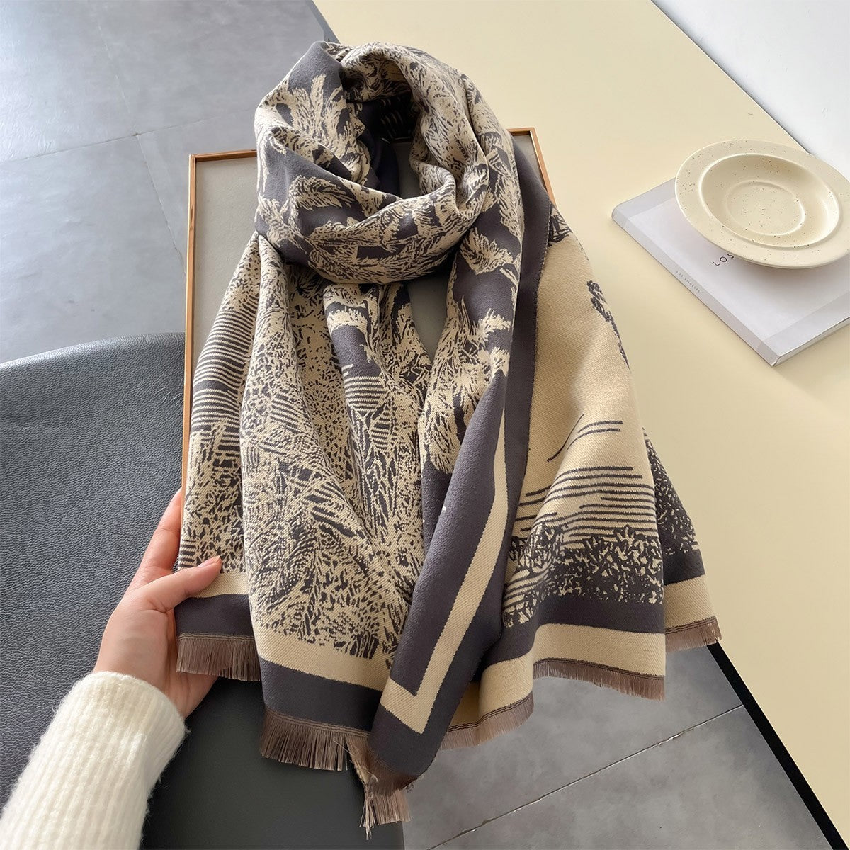 Women's Winter Temperament Wild Double-sided High Sense Scarfs